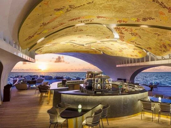 The St. Regis Maldives Vommuli Resort 8