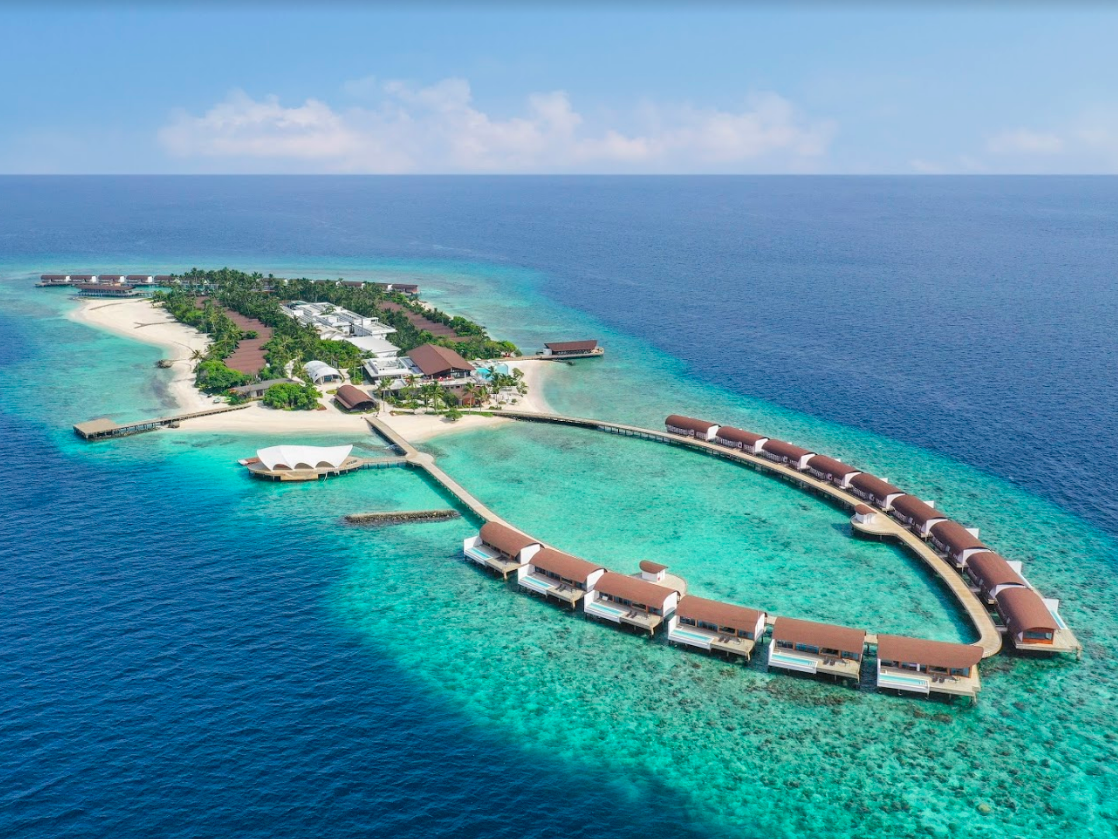 The Westin Maldives Miriandhoo Resort 1