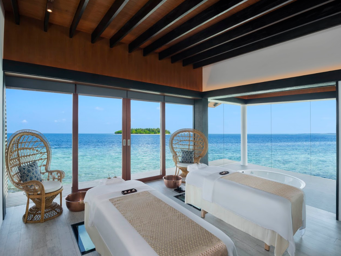 The Westin Maldives Miriandhoo Resort 12