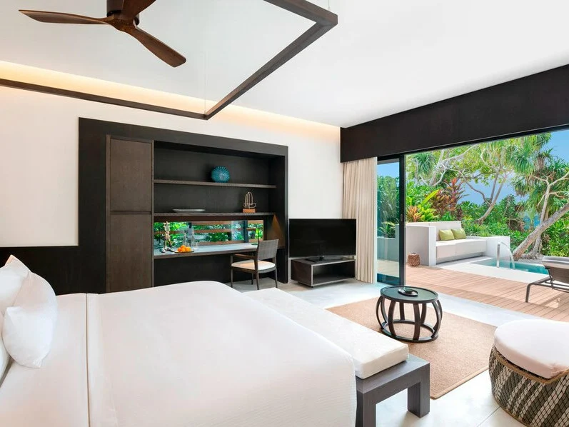 The Westin Maldives Miriandhoo Resort 22