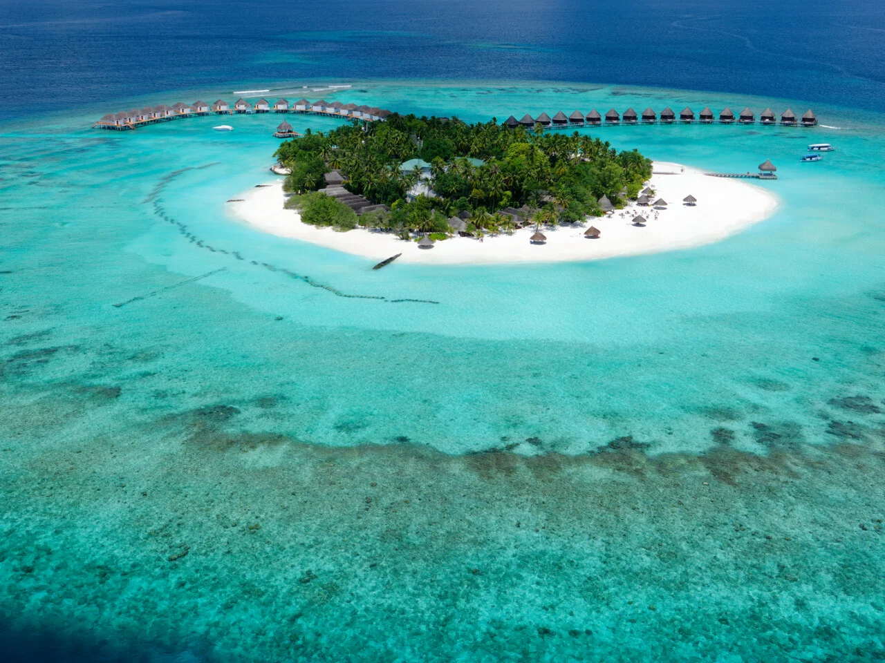Thulhagiri Island Resort & Spa 10