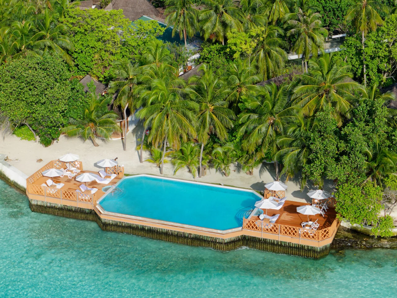 Thulhagiri Island Resort & Spa 1