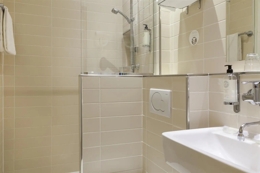 Timhotel Invalides Eiffel 2