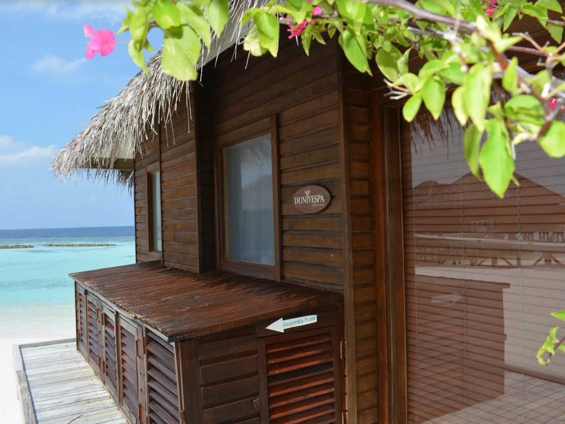 Vakarufalhi Maldives 6