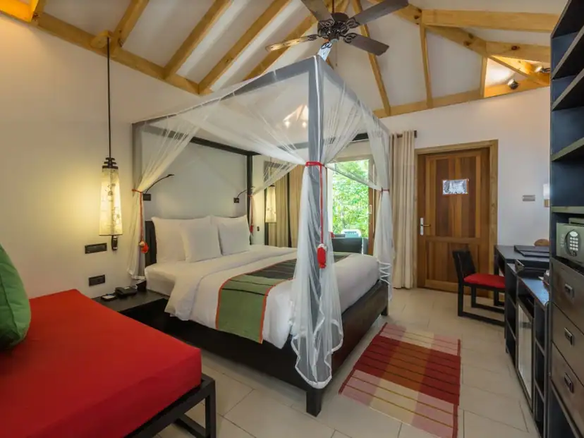 Vilamendhoo Island Resort & Spa
