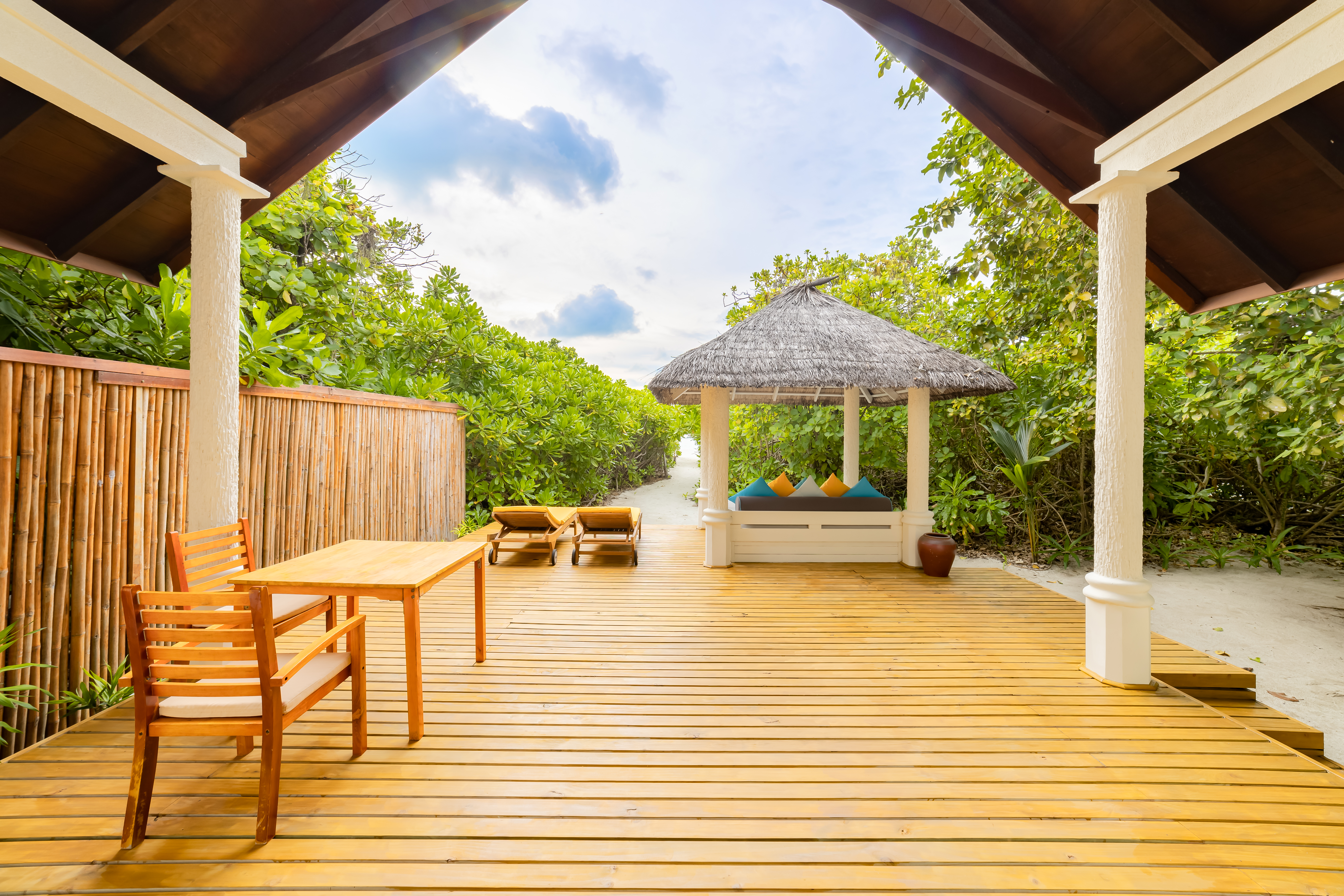 Furaveri Maldives 30