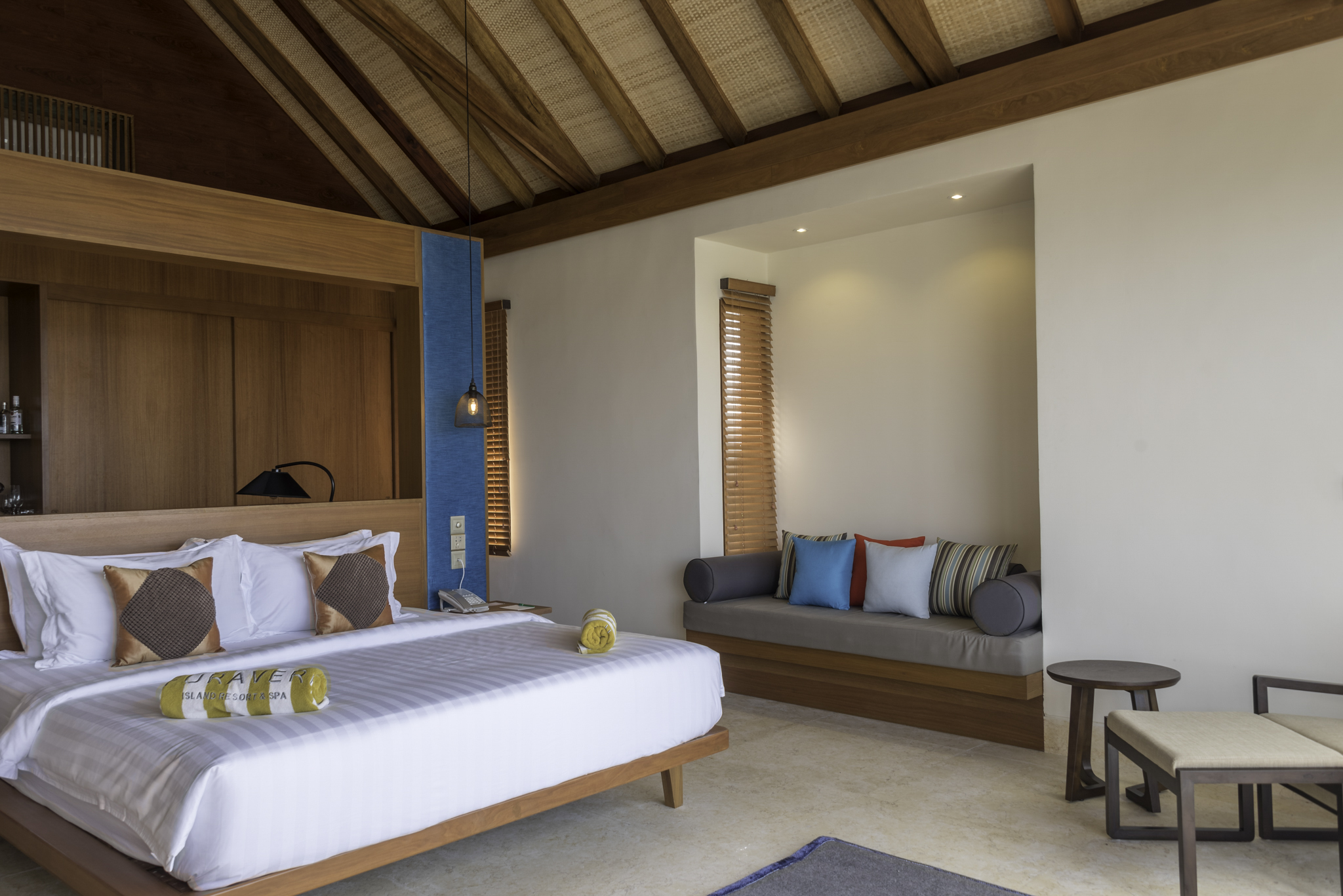 Furaveri Maldives 39