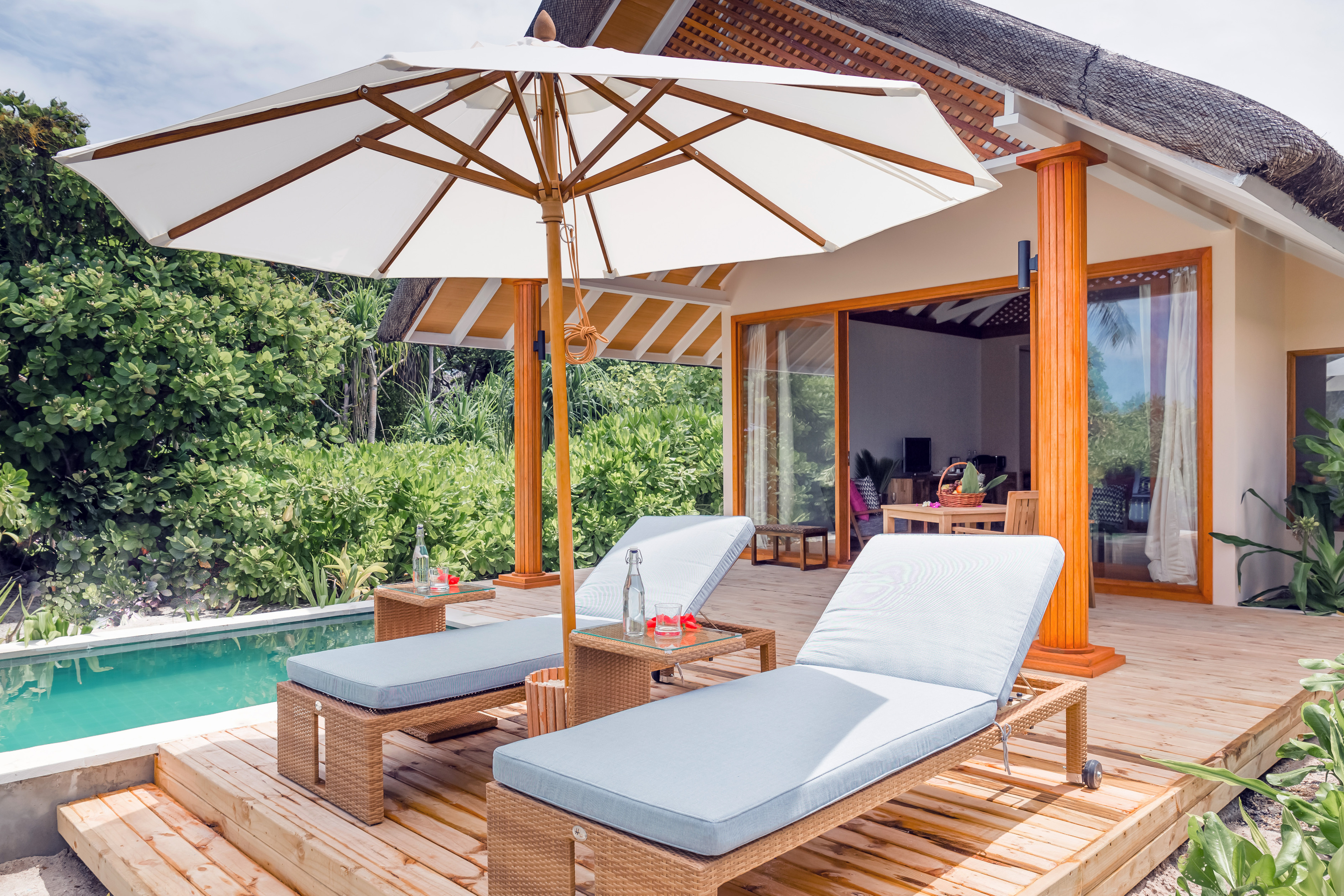 Kudafushi Resort & Spa 35