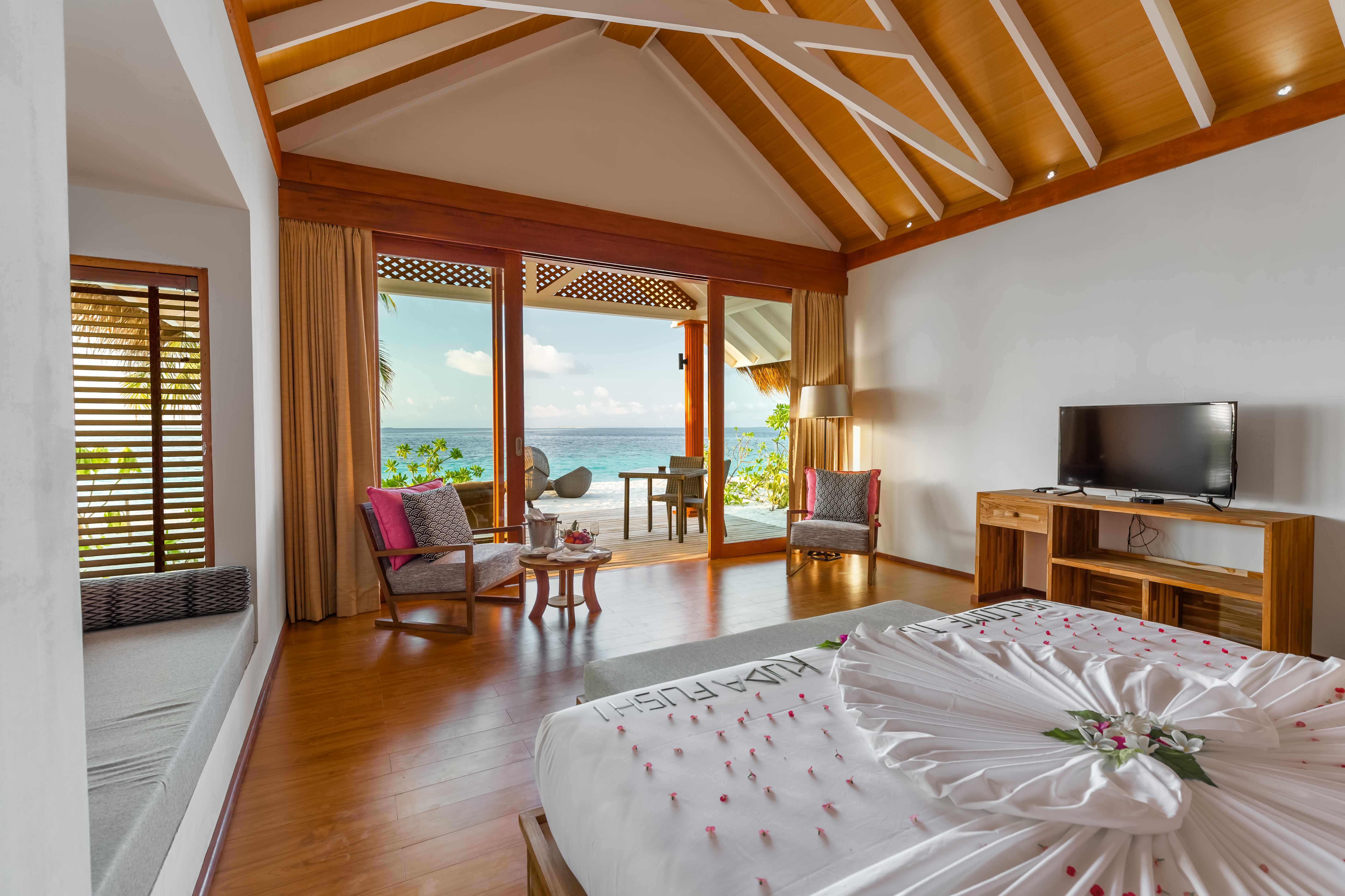 Kudafushi Resort & Spa 45
