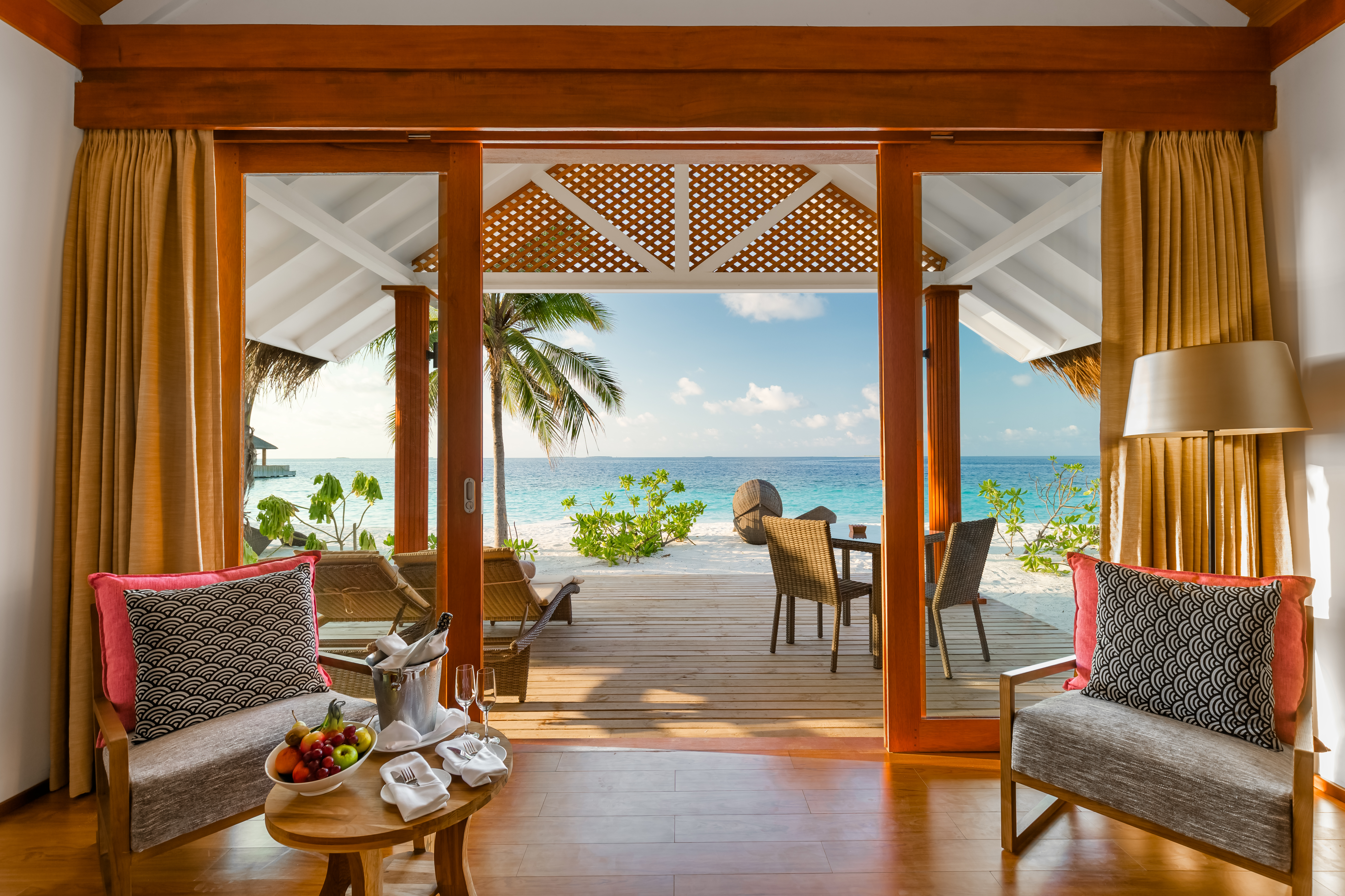 Kudafushi Resort & Spa 37
