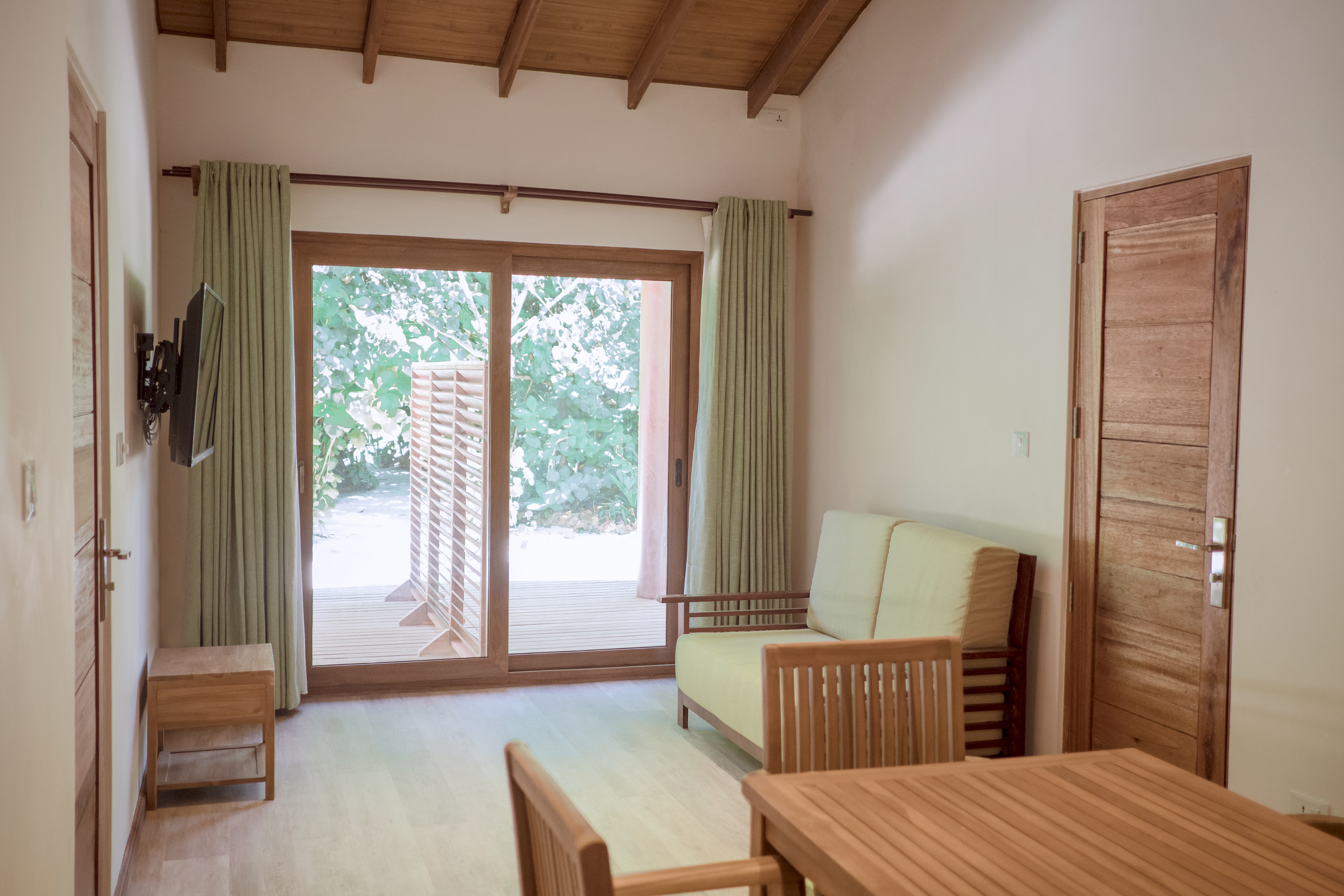 Reethi Faru Resort 19