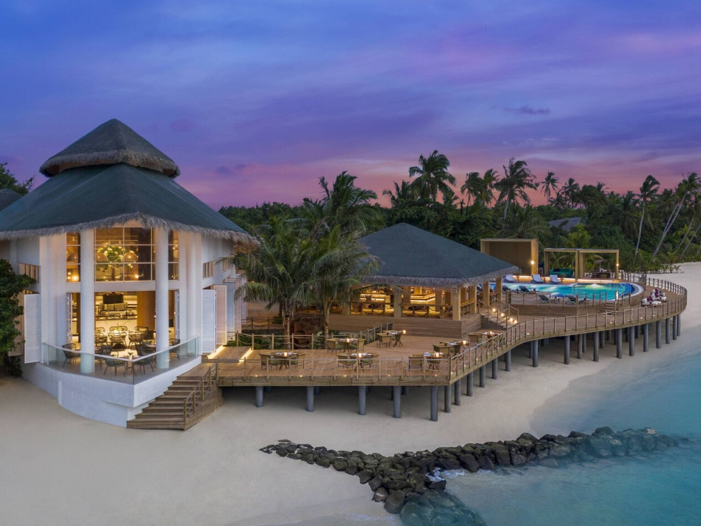 JW Marriott Maldives Resort & Spa 5