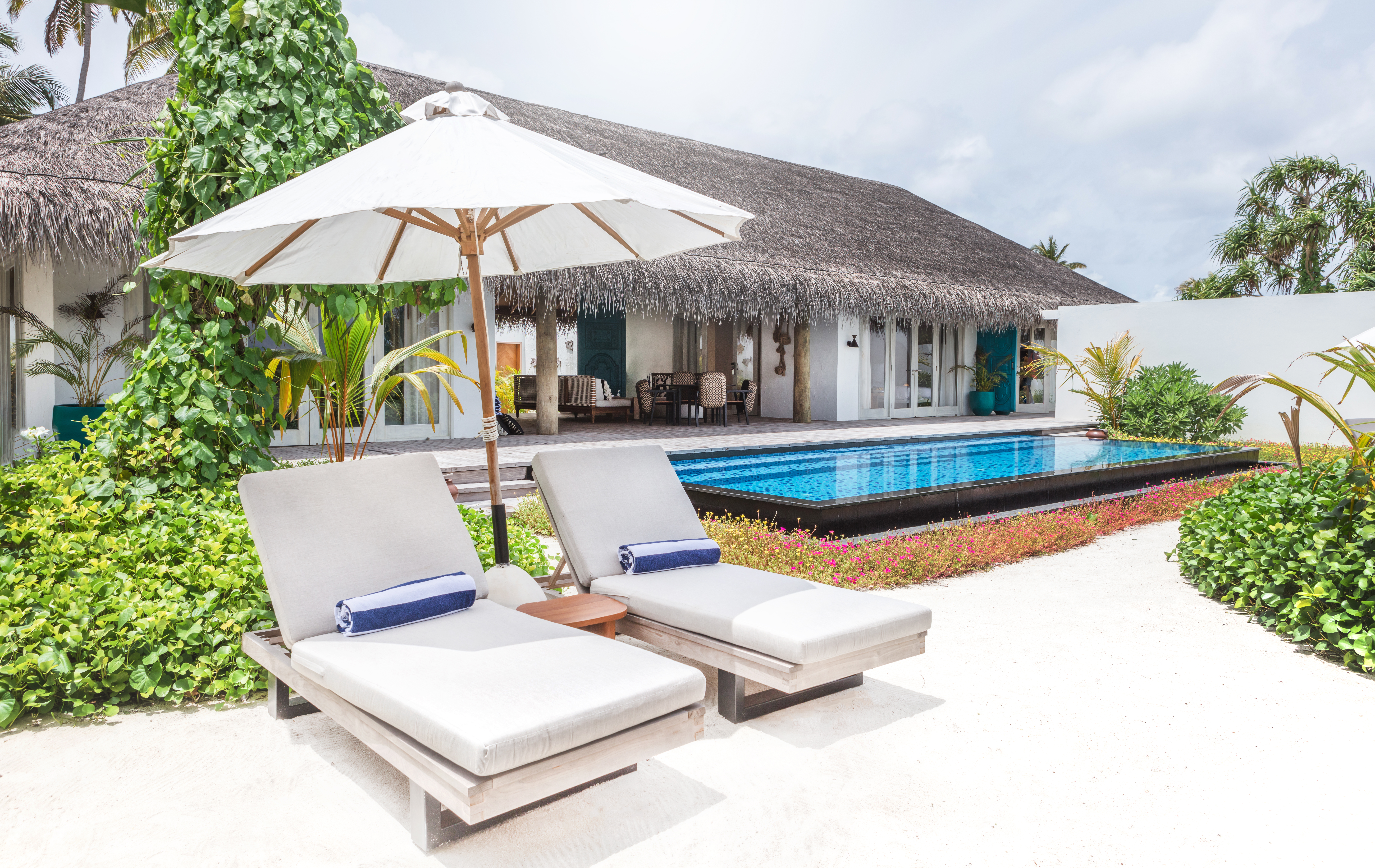 Sirru Fen Fushi - Private Lagoon Resort 16