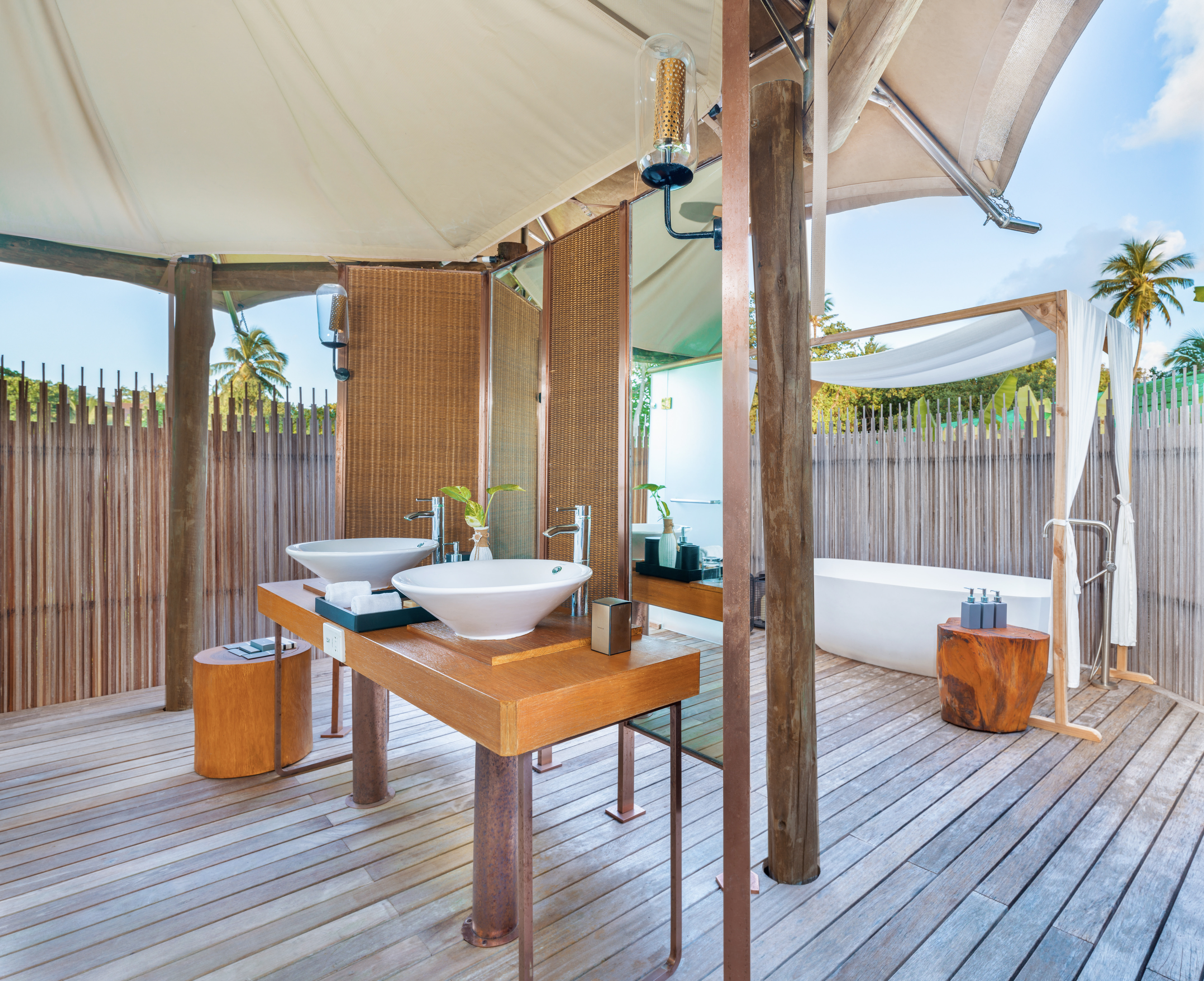 Sirru Fen Fushi - Private Lagoon Resort 82