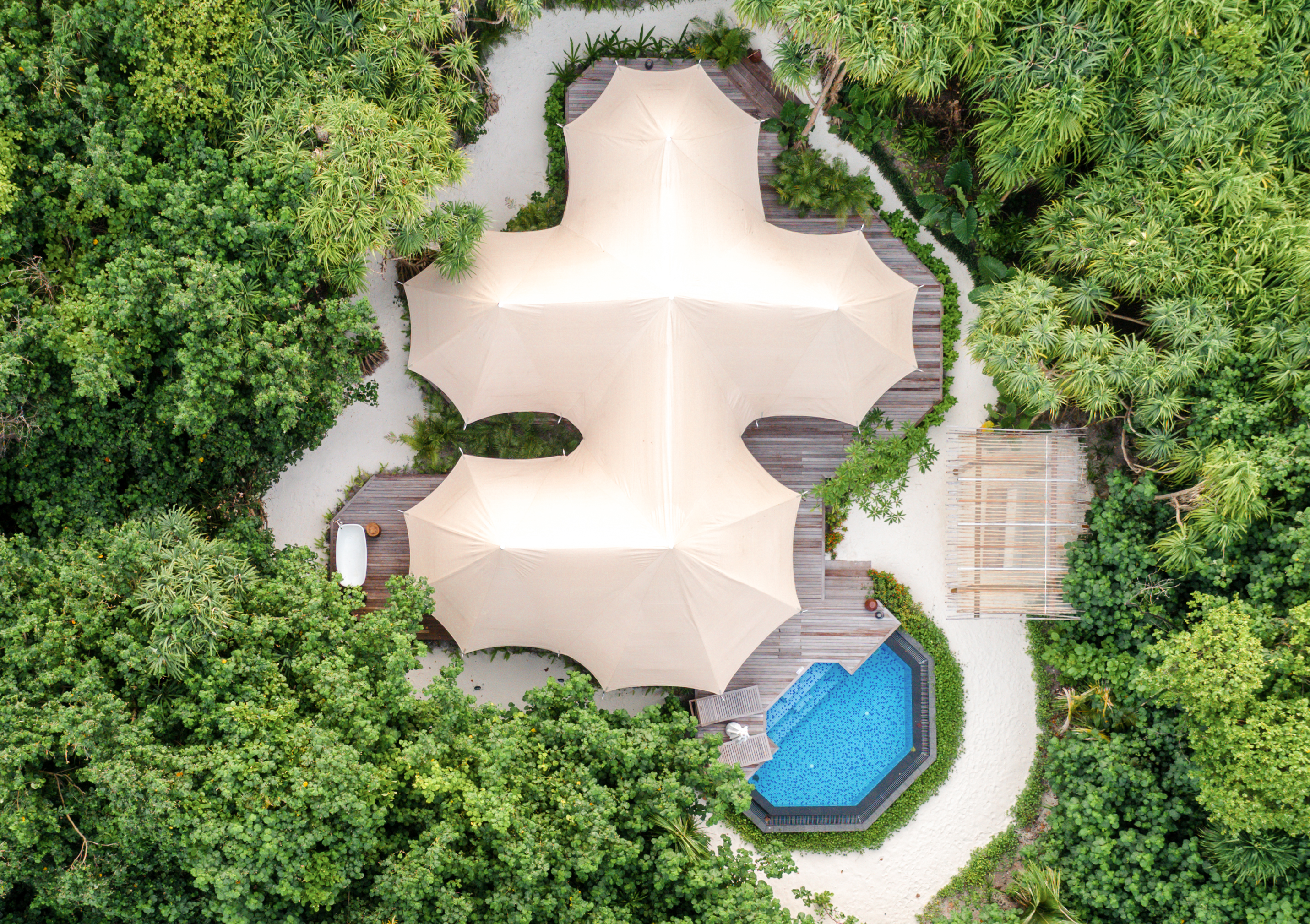 Sirru Fen Fushi - Private Lagoon Resort 85