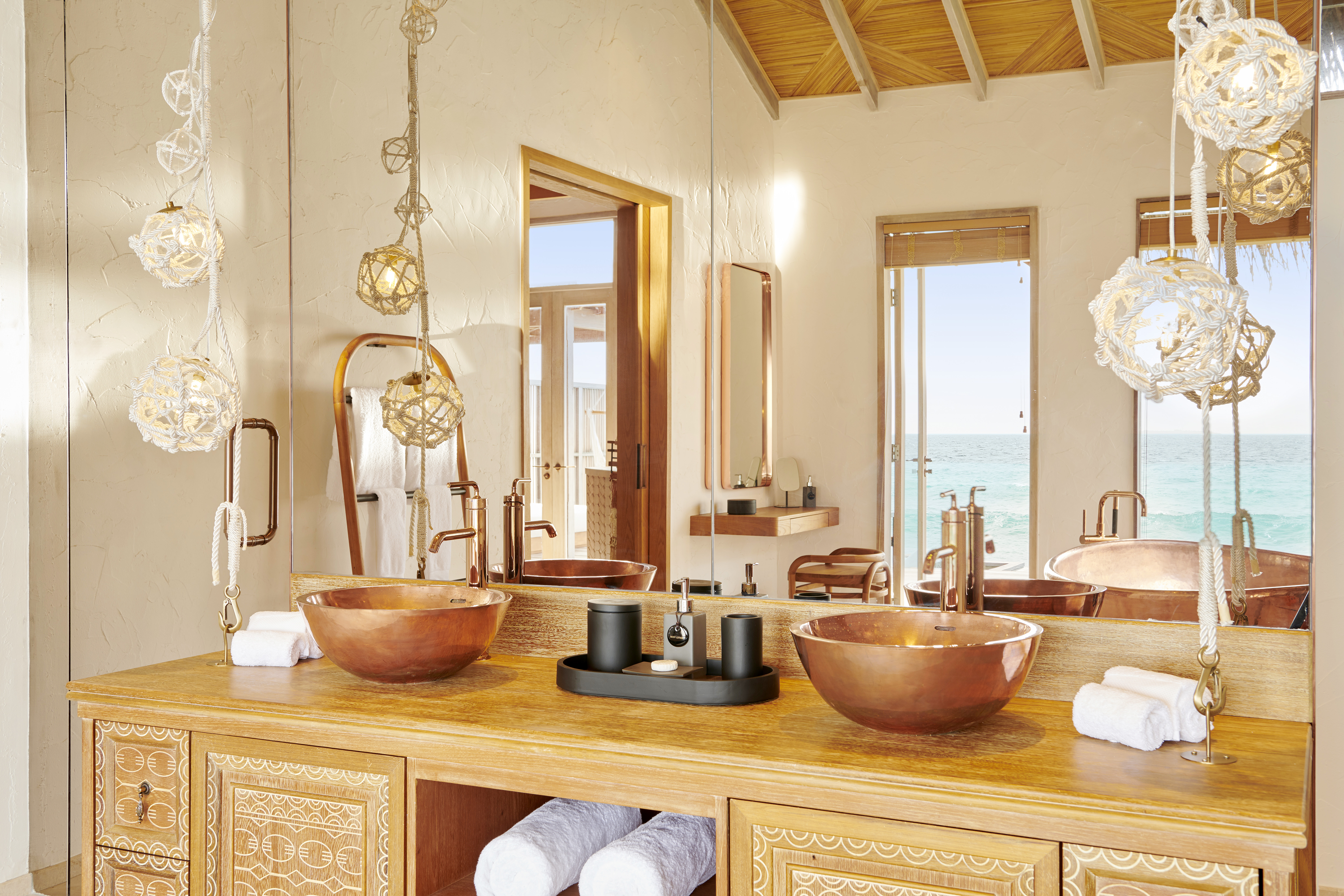 Sirru Fen Fushi - Private Lagoon Resort 23