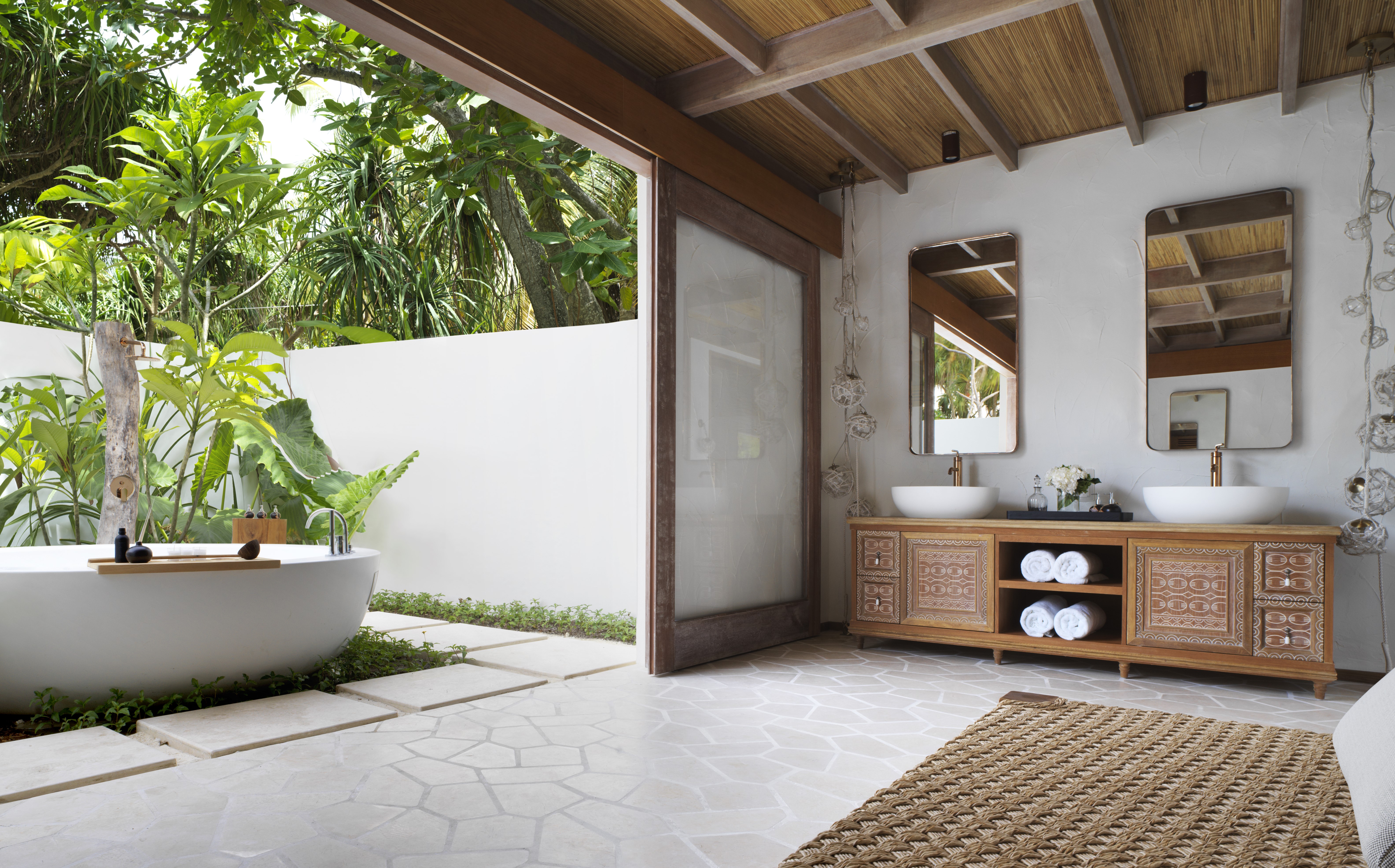 Sirru Fen Fushi - Private Lagoon Resort 38