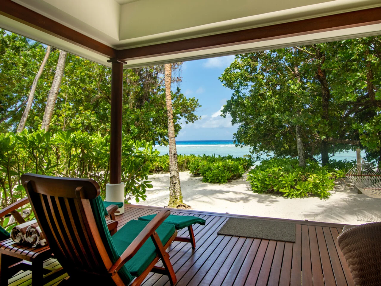 Labriz Silhouette Seychelles 3