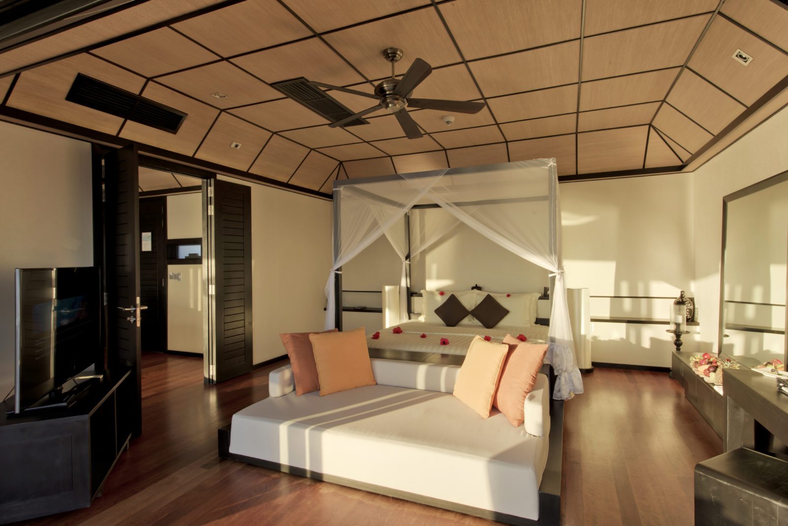 Lily Beach Resort & Spa 21