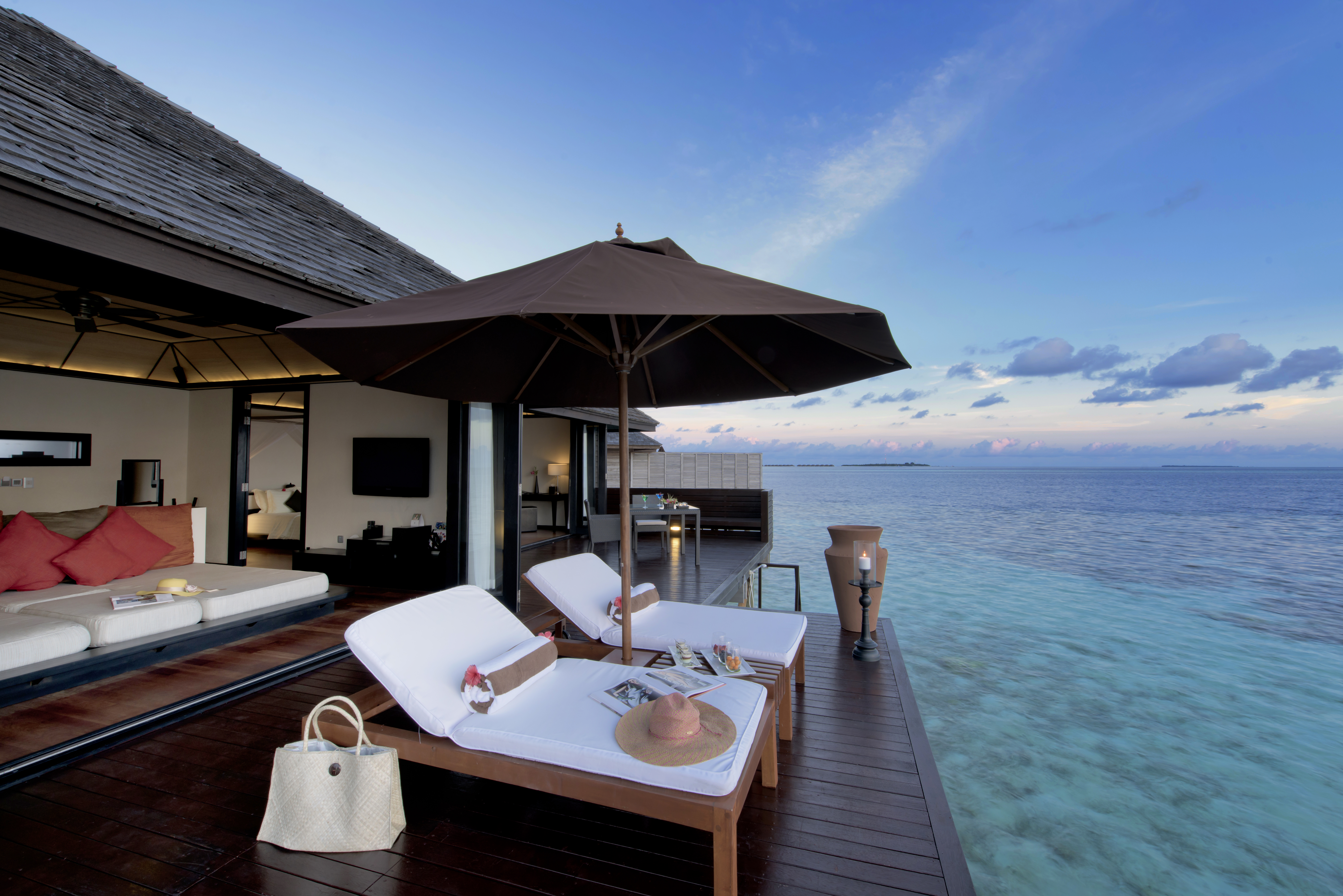 Lily Beach Resort & Spa 18