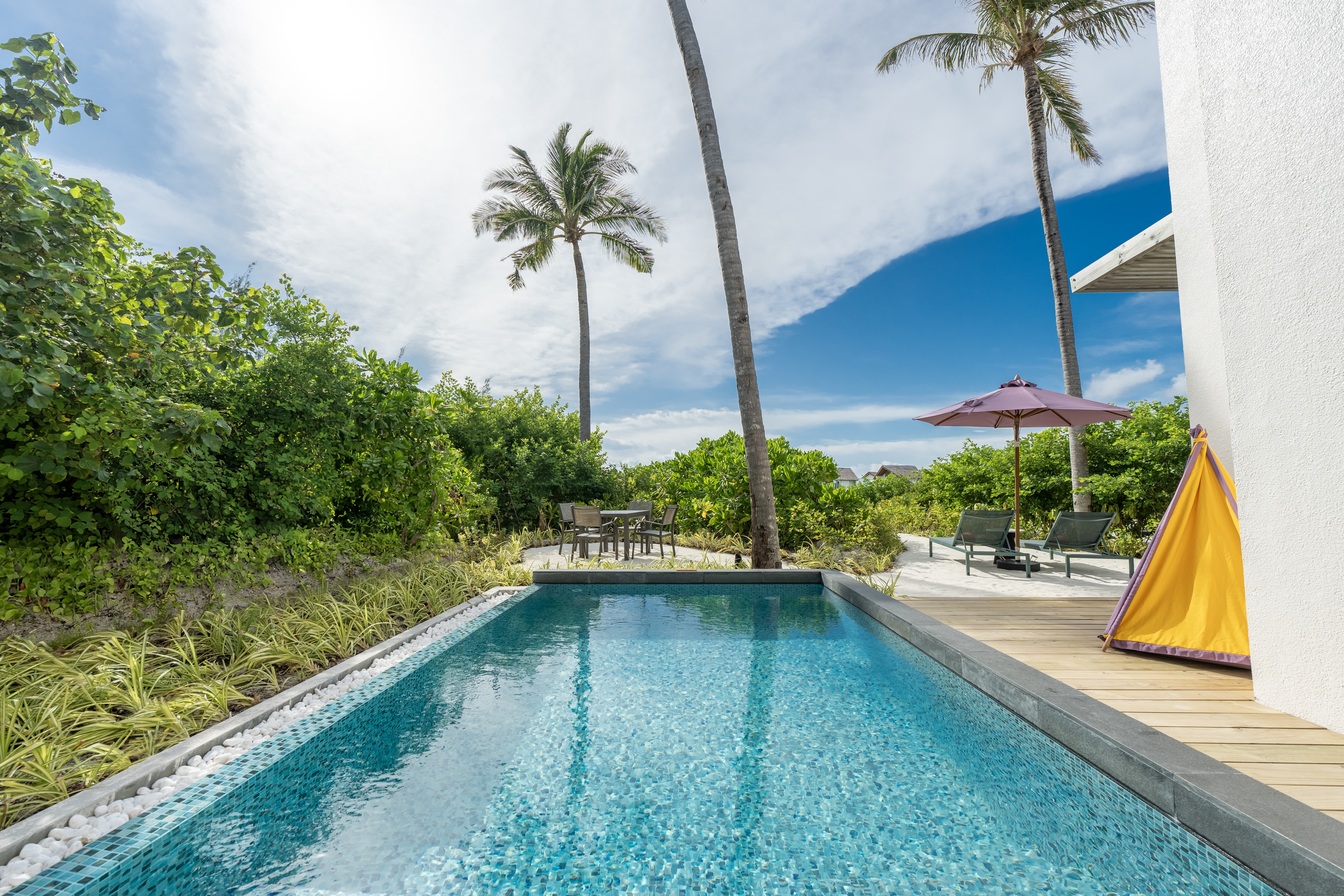 Hard Rock Hotel Maldives 31