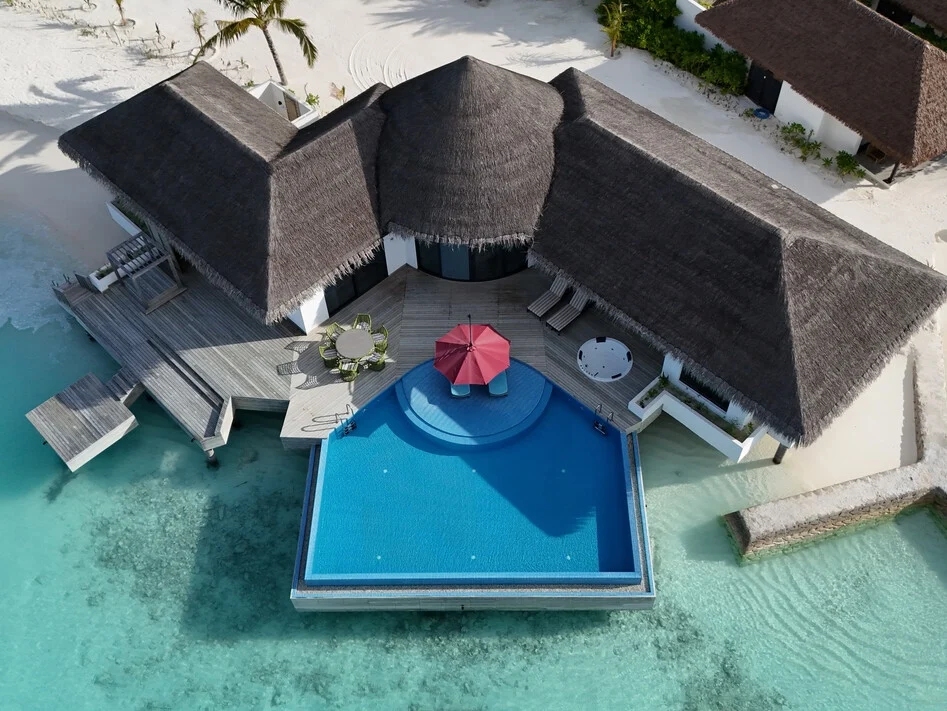 Grand Solana - Two Bedroom Beach Villa with Private Pool & Jacuzzi